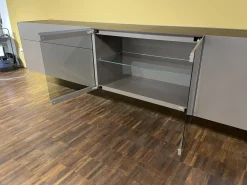 Hängesideboard Cubus Light Lack M10 Bronze Metallic Grau Inklusive Vitrinenbeleuchtung