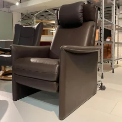 Hochlehnsessel Zento Bezug Leder 843 Dunkelbraun Elektrisch Verstellbar