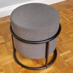 Hocker Drop 079100 Bezug Stoff 7205 Torf Braun Gestell M20 Schwarz Lack