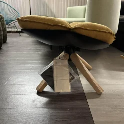 Hocker Husk Schale Schwarz Gestell Eiche Hell Gebürstet Mit Kissen Bezug Stoff Bellano Havana Beige