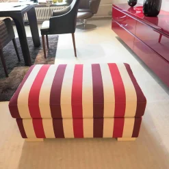 Hocker Inspiration Sahco-Stoff Rot Weiß