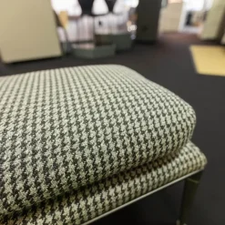 Hocker Mirto Stoff Super Scozia Füße Hartzinnfarben Lackiert