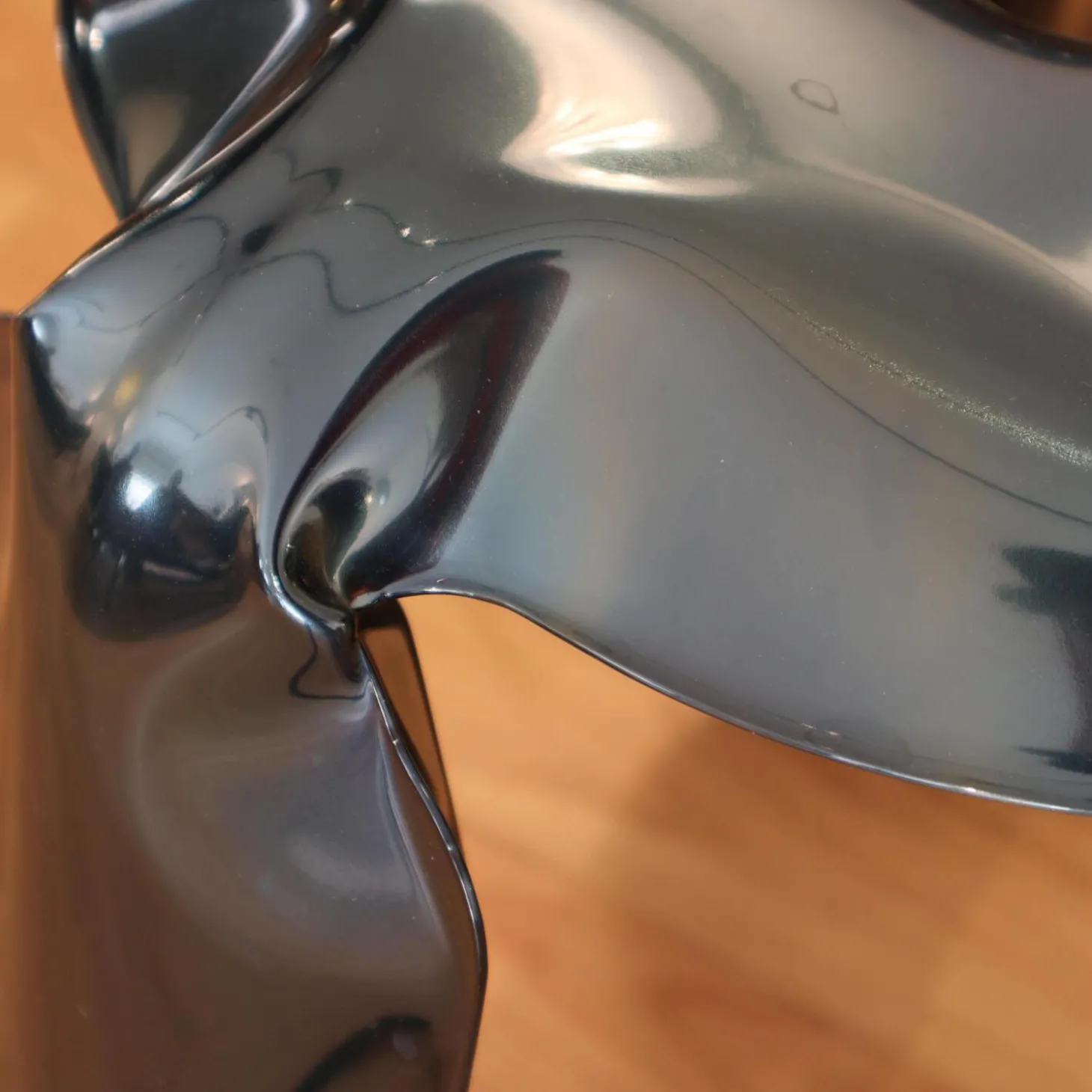 Hocker Plopp Rostfreier Stahl Cosmic Blue Schwarz