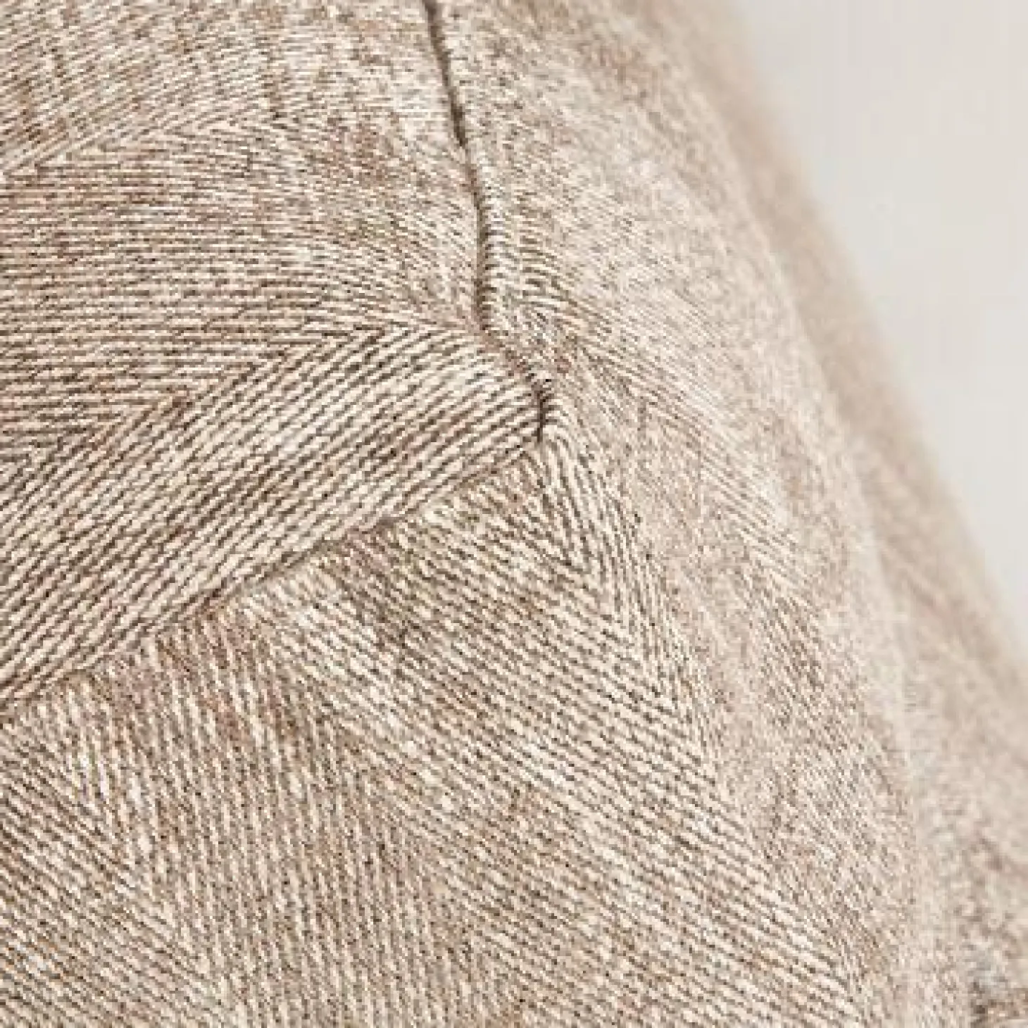 Hocker Zeno Stoff Edison 913 Braun Beige Gestell Metall Brüniert