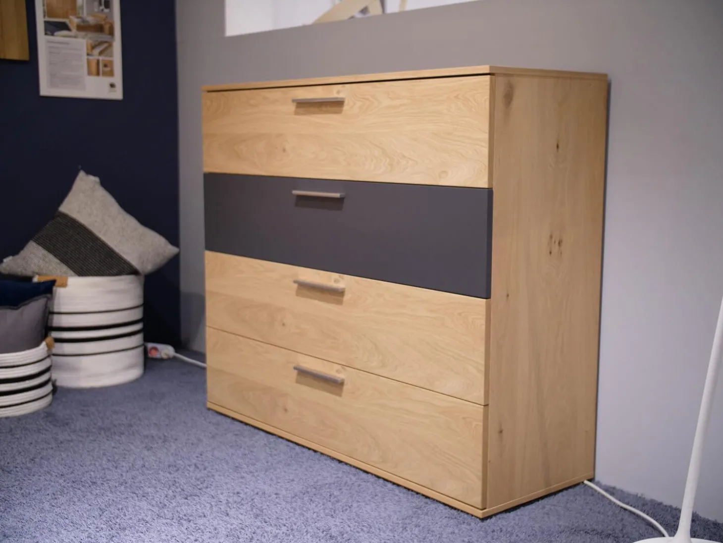 Jumbo-Kommode Montreal Balkeneiche Lack Basalt Grau