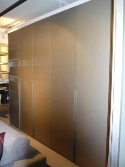 Kleiderschrank Collect Lack Silbergrau Metallic Korpus Lack Muschel