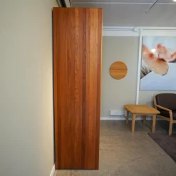 Kleiderschrank K6 Mit 2 Türen Teakholz