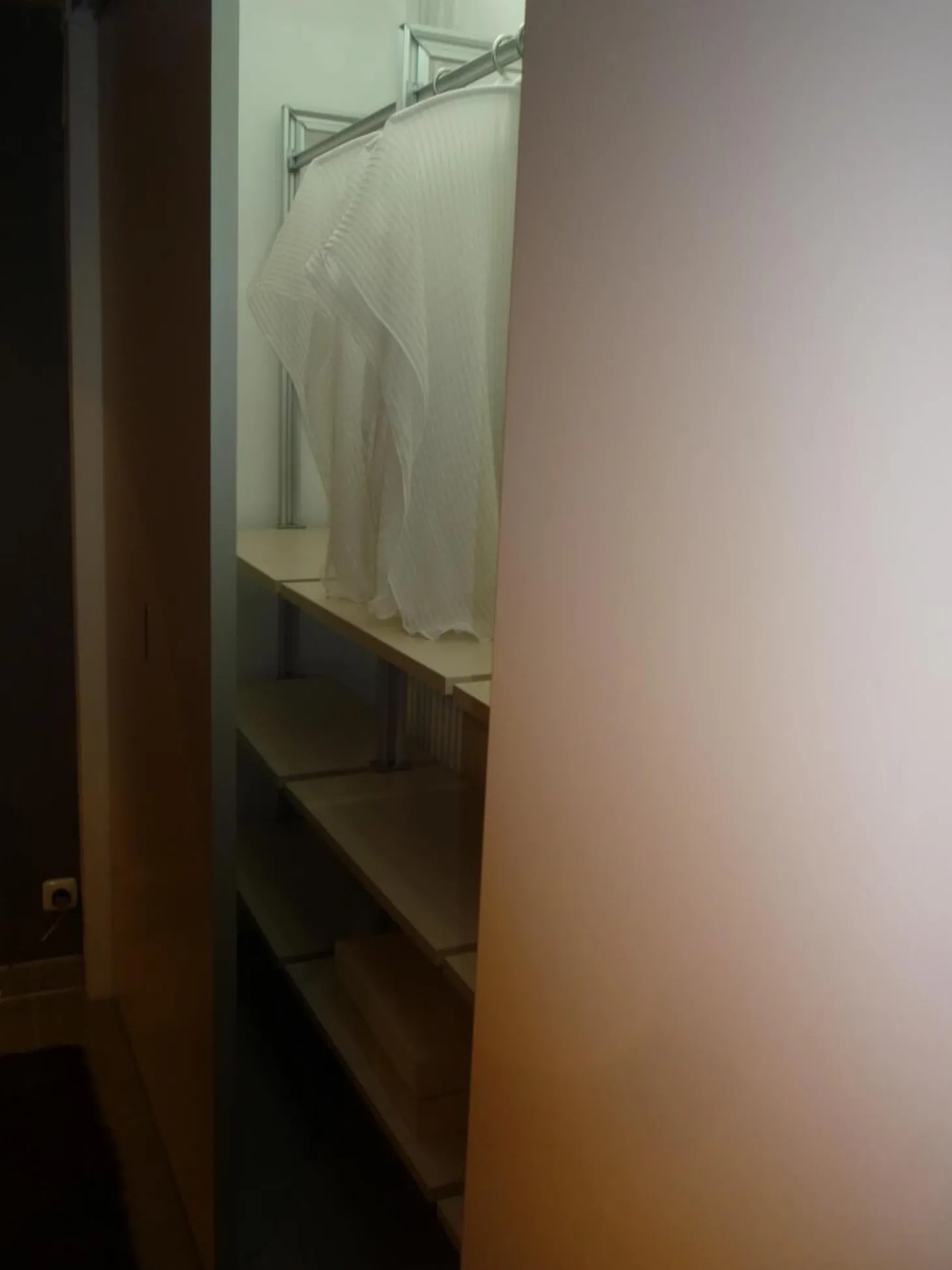 Kleiderschrank Korpus Quattro Plus und Beta Nova Eurodekor U156ST2