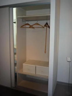 Kleiderschrank Korpus Quattro Plus und Beta Nova Eurodekor U156ST2