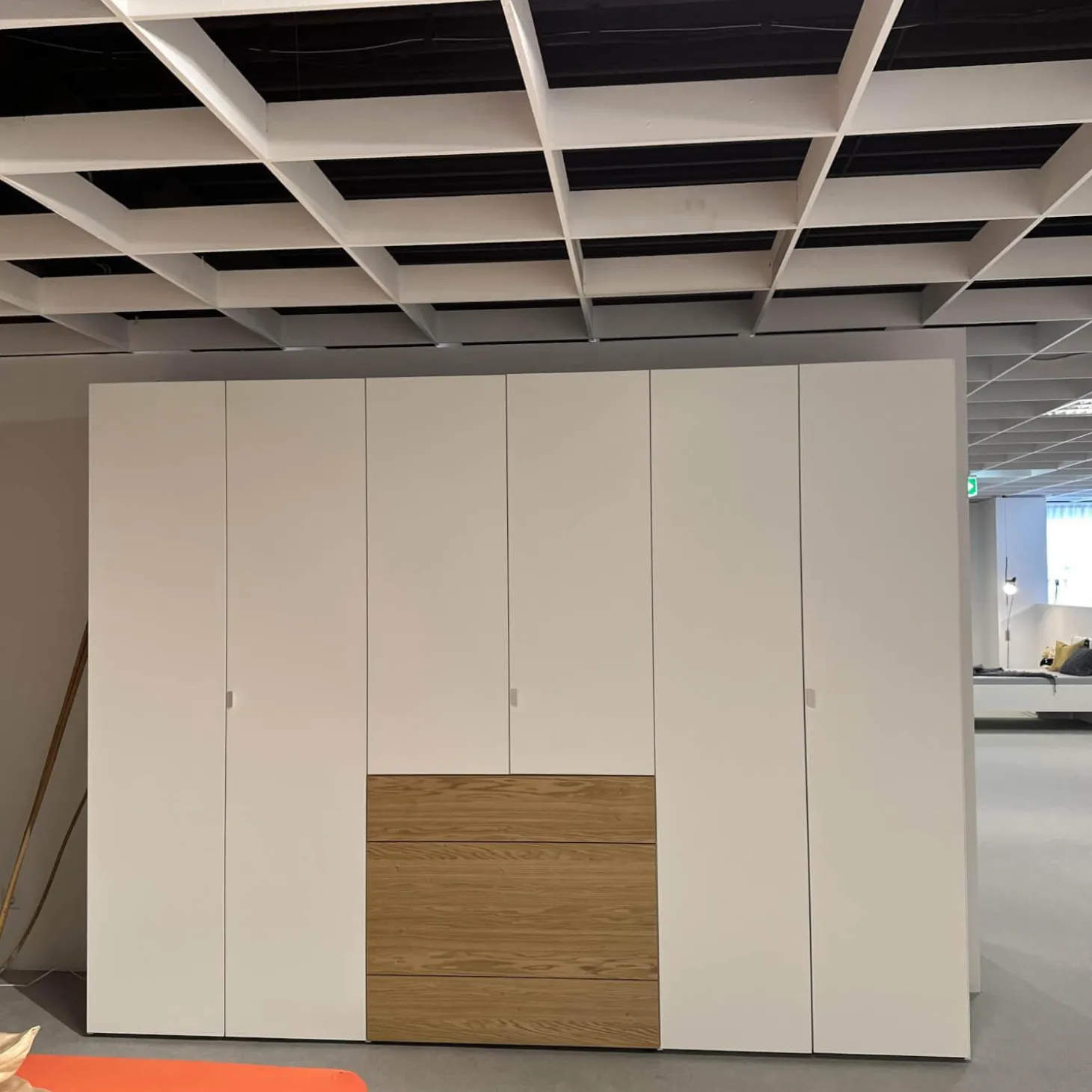 Kleiderschrank Multi Forma Lack Reinweiss Akzent Natureiche