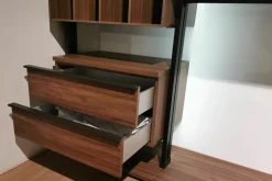 Kleiderschrank Refugium Nussbaum Dunkel Oberfläche Alu Bronze mit Hängekommode