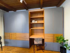 Kleiderschrank Valore Eiche Natur Geölt Front Farbglas Mittelgrau Matt Korpus Buche Mit Beleuchtung