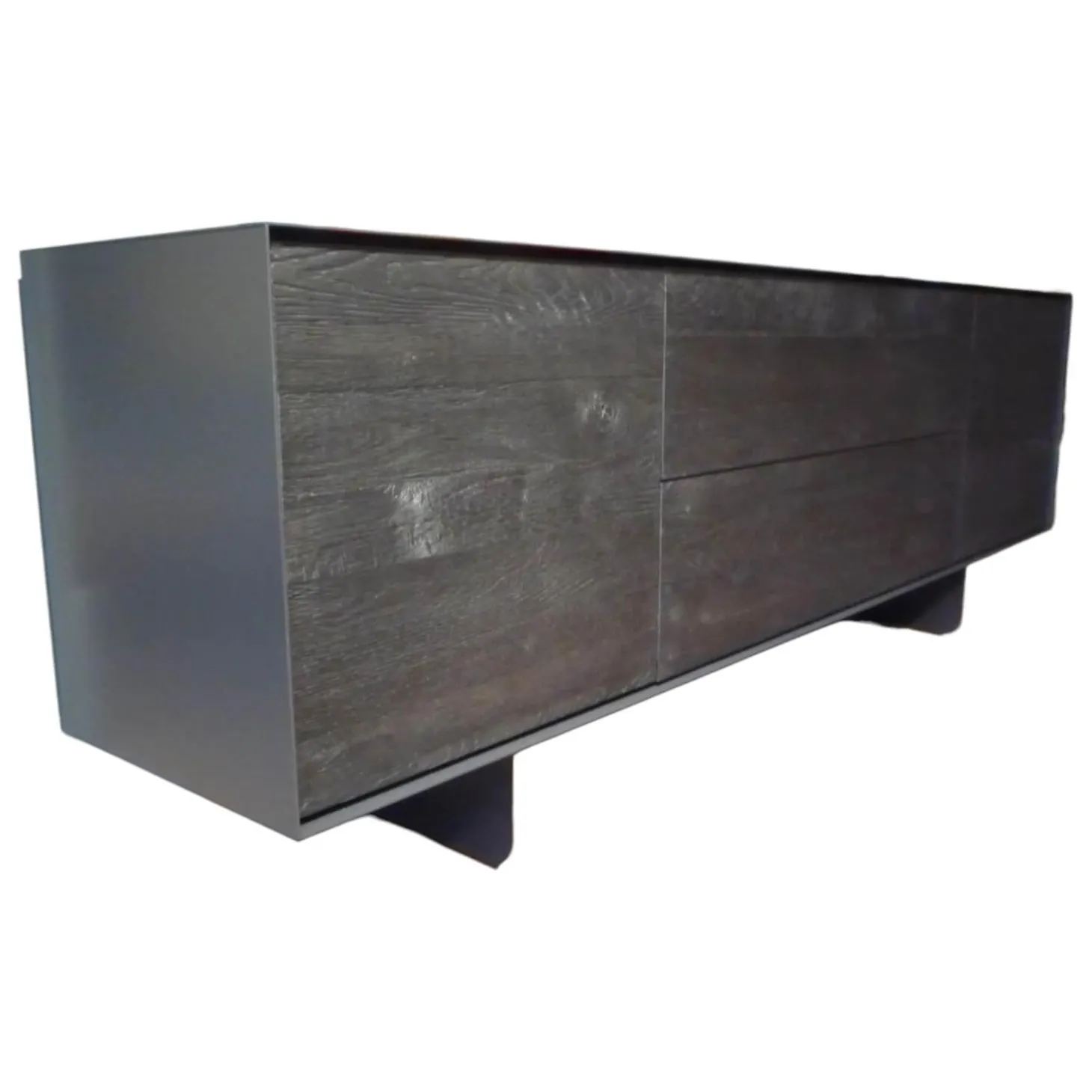 Kommode Rialto Fly Eiche Vulcano Korpus Innen Nussbaum Geölt