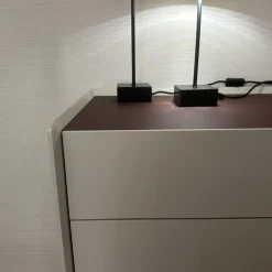 Kommode You 46 Lack Pearl Weiß Matt Oberplatte Linoleum Braun Rot