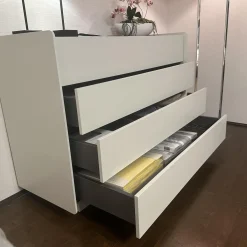 Kommode You 46 Lack Pearl Weiß Matt Oberplatte Linoleum Braun Rot