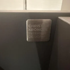 Kommode You 46 Lack Pearl Weiß Matt Oberplatte Linoleum Braun Rot