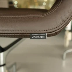 Konferenzsessel 301/5 Graph Leder 74/16 Dunkelbraun Gestell Verchromt