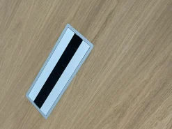 Konferenztisch HiLow Conference Eiche Furniert Gestell Alu Verchromt