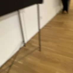 Konsoltisch Béla KT 100 Eiche Wengefarbig Furniert Gestell Edelstahl Pulverbeschichtet Bronce Look