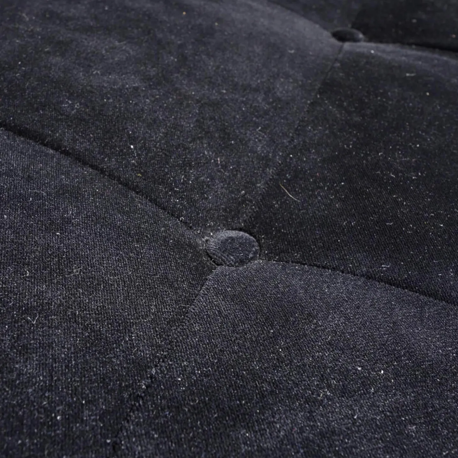 Liege Campus De Luxe Stoff City Velvet Schwarz Rücken Und Applikationen Leder Galaxy Schwarz Mit Rückenkissen