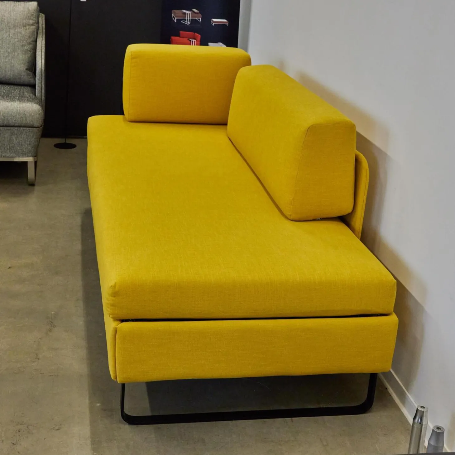 Liege Singolo Stoff Faro Gelb Fuß Schwarz Mit Bettkasten