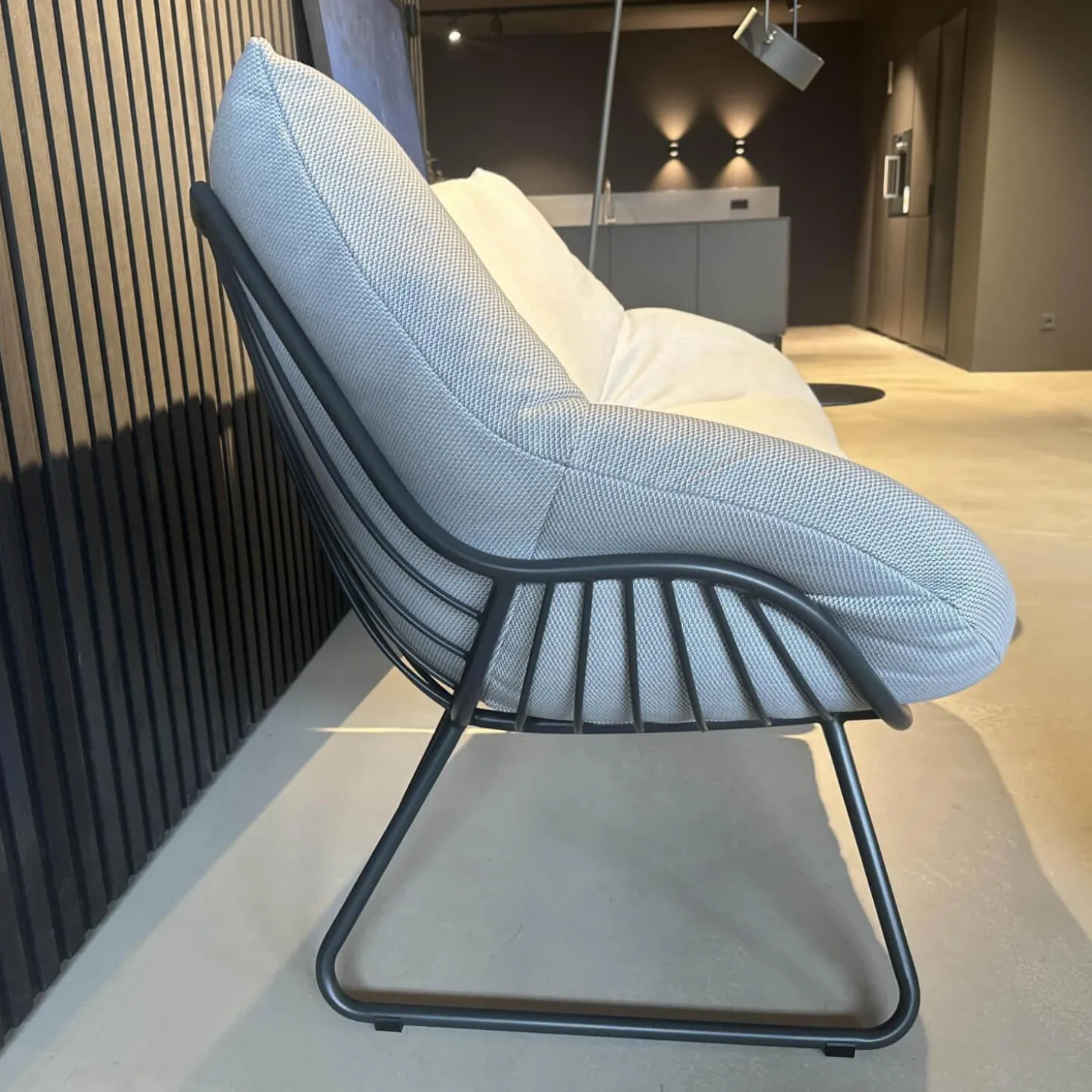 Lounge Sofa XL Chill Stoff Diamond Calcutta White Grey Weiß Grau Gestell Aluminium Anthracite Anthrazit