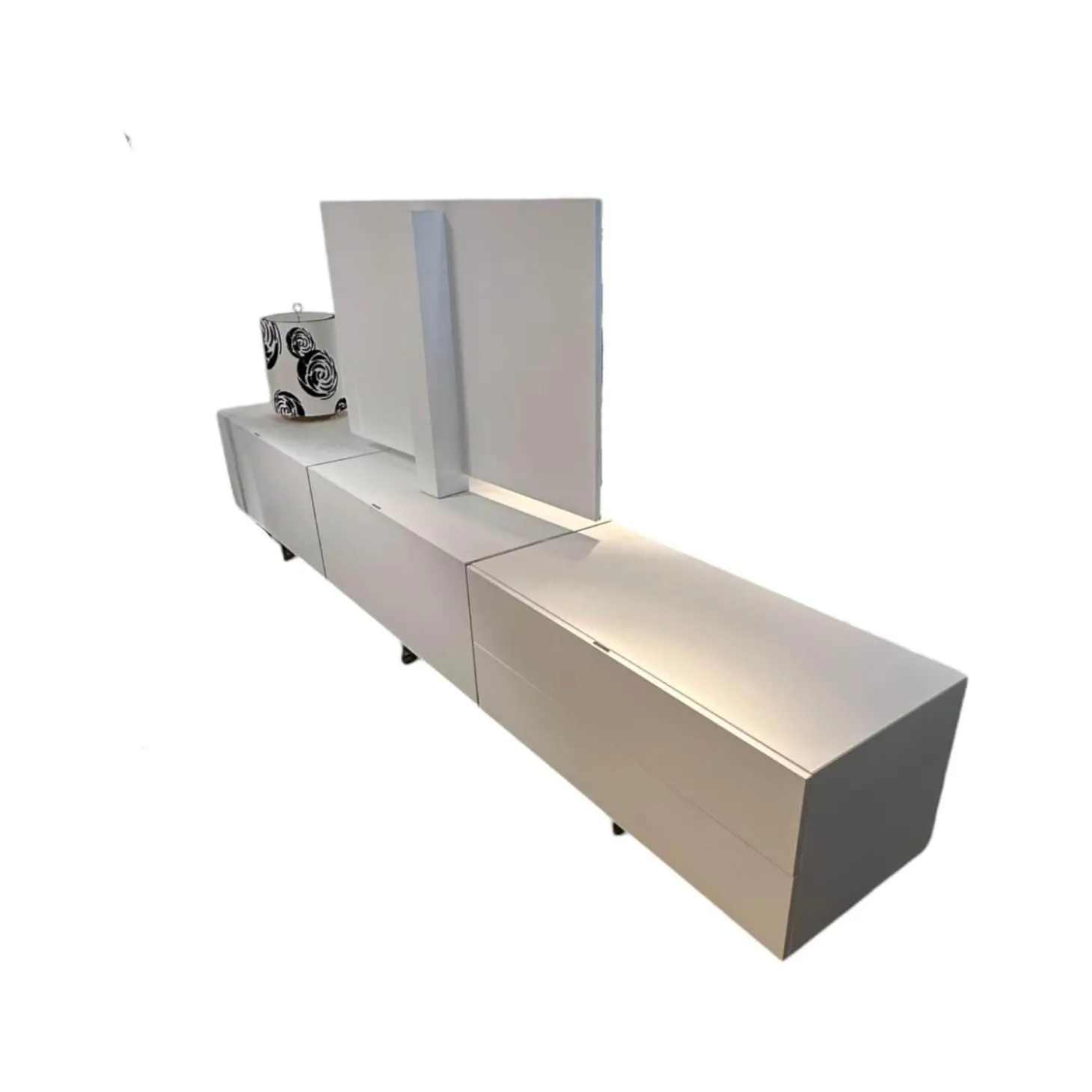 Lowboard Matrix Leder Weiß 13 Inklusive TV Einsatz Mit Kadelabdeckung