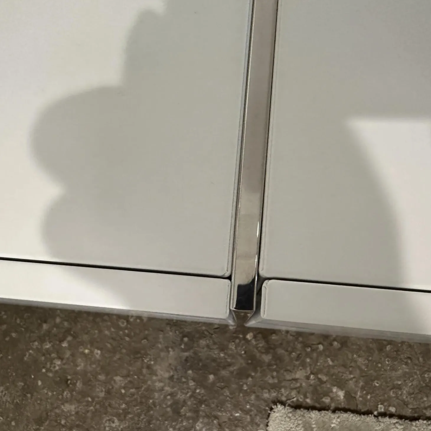 Lowboard Matrix Leder Weiß 13 Inklusive TV Einsatz Mit Kadelabdeckung