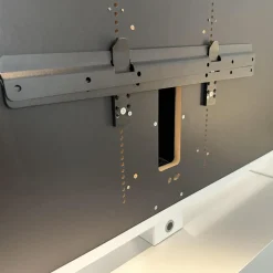 Lowboard Matrix Leder Weiß 13 Inklusive TV Einsatz Mit Kadelabdeckung