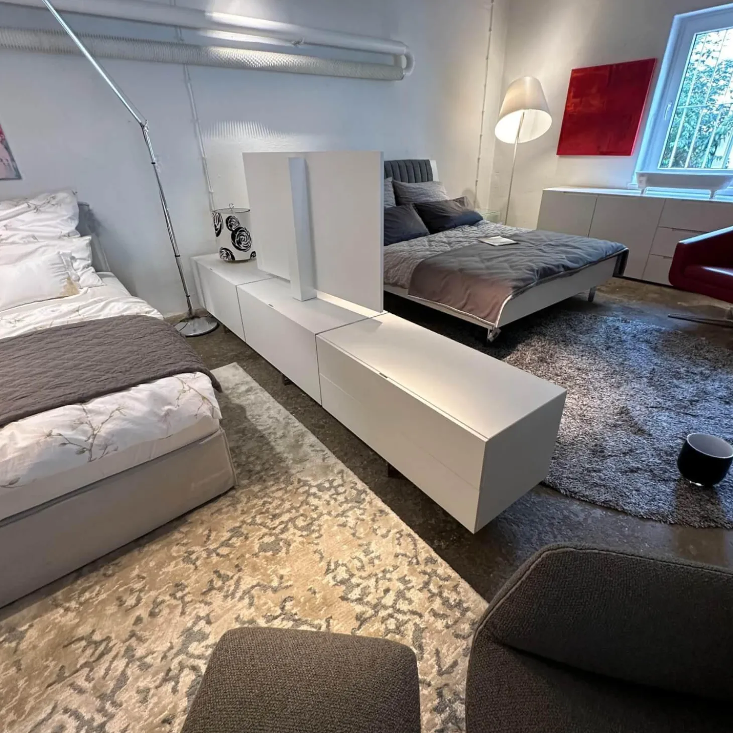 Lowboard Matrix Leder Weiß 13 Inklusive TV Einsatz Mit Kadelabdeckung