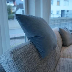 Modell Polo Living Sofa 2,5 sitzig BW 161-3001 Sessel Polo Living BW 161-1000 hellblau beigegrau Füße graublau