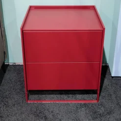 Nachtkommode Lean Box Lack Matt 370 Purple Rot Mit Kabelfuge