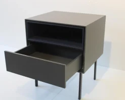 Nachttisch Holz Front 66 Granit Grau Nische 51 Nachtblau