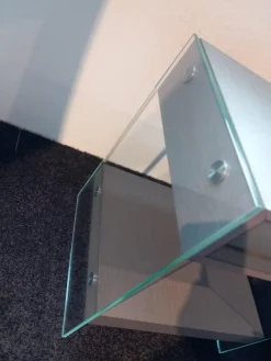 Nachttisch SF Eiche Anthrazit Glas Mit Schubkasten und Ablageboard