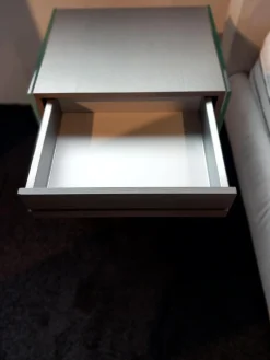 Nachttisch SF Eiche Anthrazit Glas Mit Schubkasten und Ablageboard