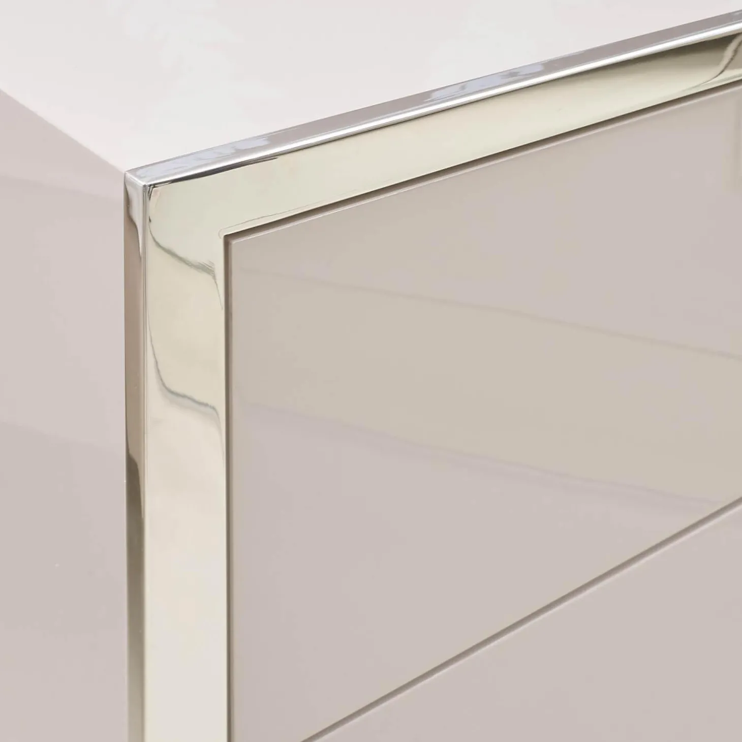 Nachttisch Smart Pantex Taupe Gestell Edelstahl Poliert