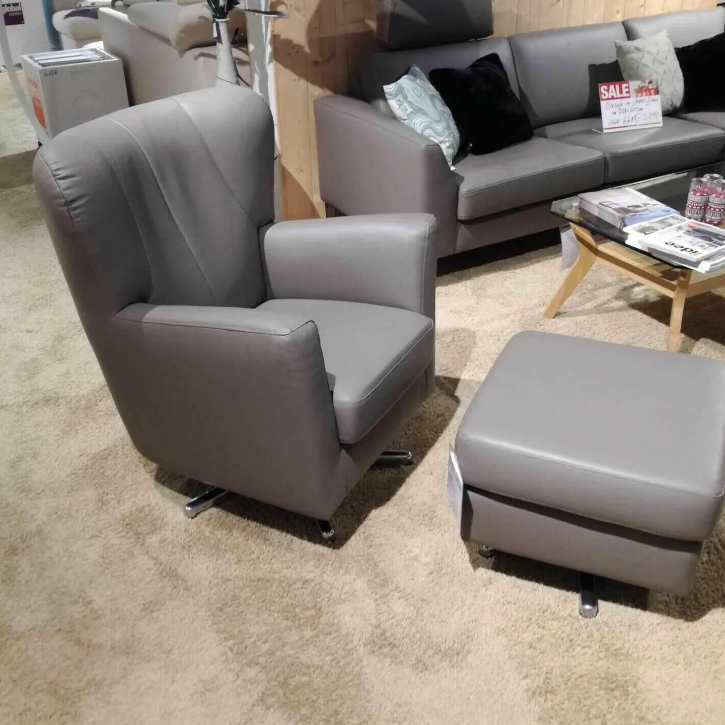 Ohrenbackensessel Florencia Leder Lava Kaltschaum mit Hocker