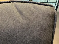 Outdoor Essgruppe Tisch Allsize Platte Feinsteinzeug Rauchgrau Grau Gestell Aluminium Lackiert Und Zebra Armlehnstuhl Grau