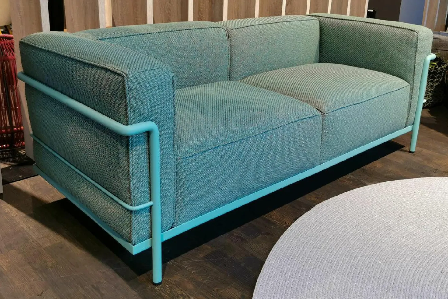 Outdoor Sofa LC3 Stoff Kimo Outdoor Smeraldo Grün Gestell Stahl Grün