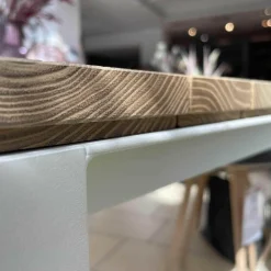 Outdoortisch S600 Akazie Roh Gebürstet Gestell Edelstahl Grauweiß Pulverbeschichtet