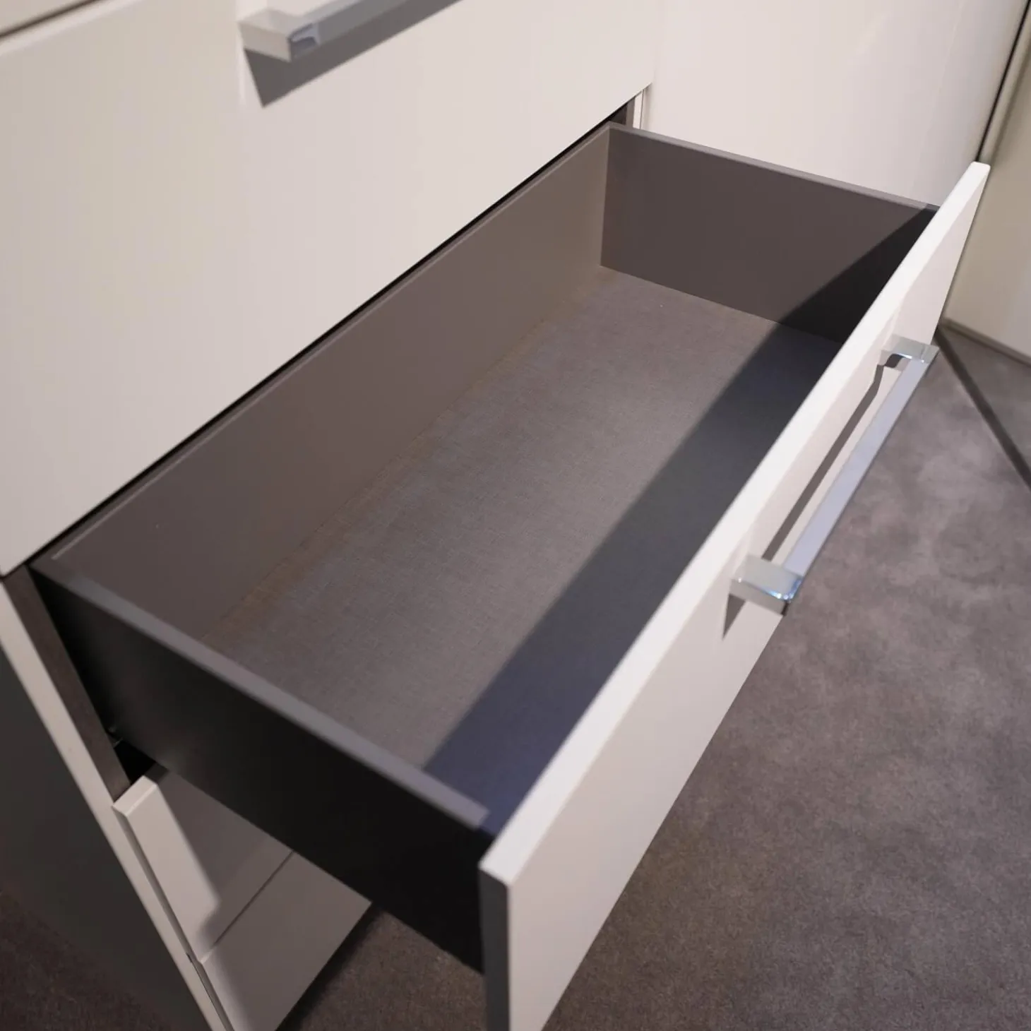 Planungsschrank Horizont Polarweiß Mit Beleuchtung