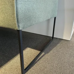 Polsterbank Mell 11243 Stoff 8303 Schilfgrün Metallgestell Schwarz Pulverbeschichtet Inklusive Kunststoffgleiter