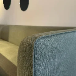 Polsterbank Mell 11243 Stoff 8303 Schilfgrün Metallgestell Schwarz Pulverbeschichtet Inklusive Kunststoffgleiter