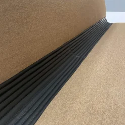 Polsterbank Stoffbezug LDS32 Affix mit 4-Fuß-Gestell aus Nussbaum