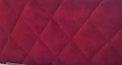 Polsterbett Camera WK113 Stoff WK24011 Rot Kopfteil K17 Rautensteppung Rot Gestell Metallfüße Schwarz Lackiert Mit Matratze Und Lattenrahmen Ohne Bettkasten Decke Sowie Kissen