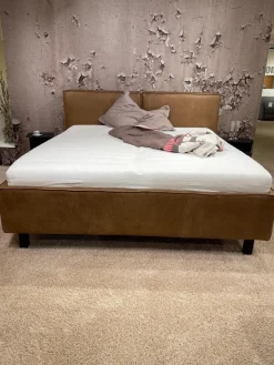 Polsterbett Elisa In Boxspringoptik Wasserbüffelleder Coffee Braun ohne Lattenrost ohne Matratze