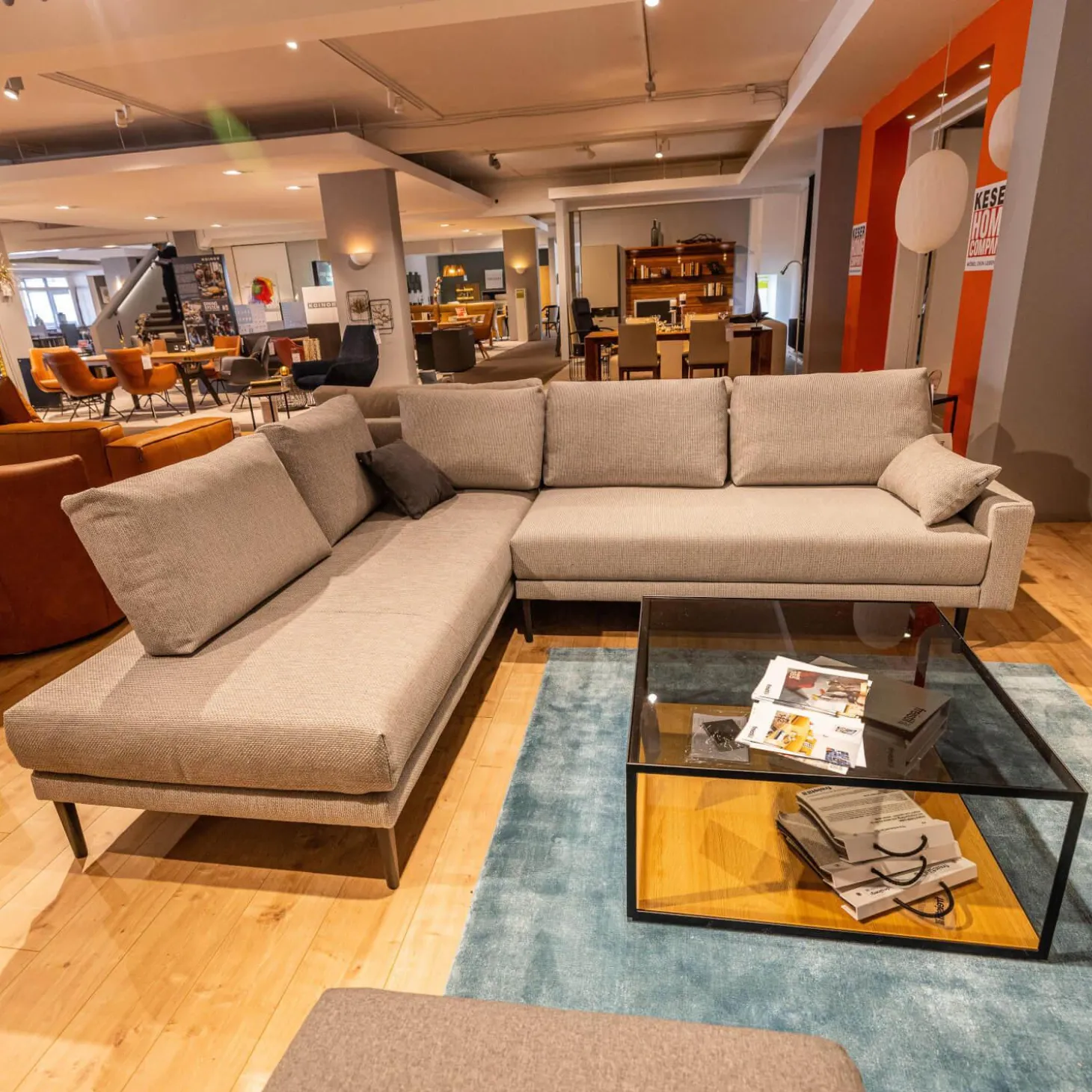 Polstergarnitur 170 Bezug Stoff 4020 Silbergrau Stahlfuß Schwarz Inklusive 2 Kissen