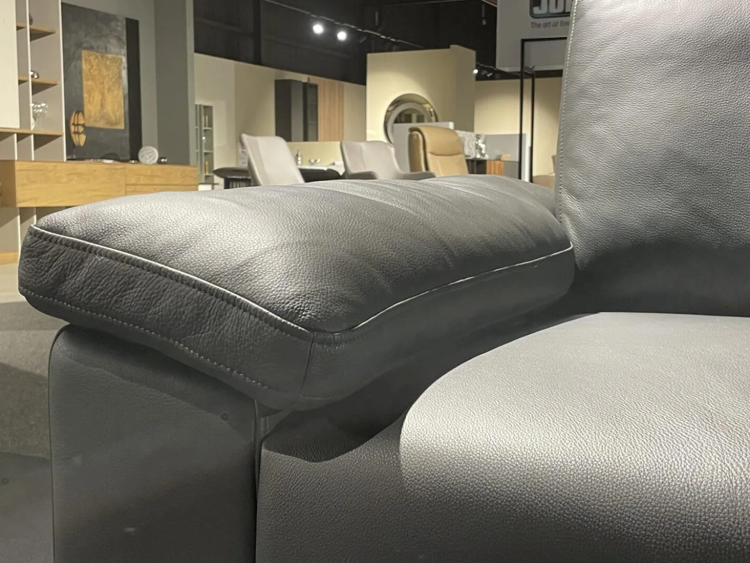 Polstergarnitur HS 450 Leder 545 56 Anthrazit Füße Metall Schwarz Inklusive Kissen