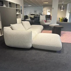 Polstergarnitur Jalis Stoff 8300 Lichtgrau Grau Nahtband 5091 Mittelgrau Grau Inklusive Hocker