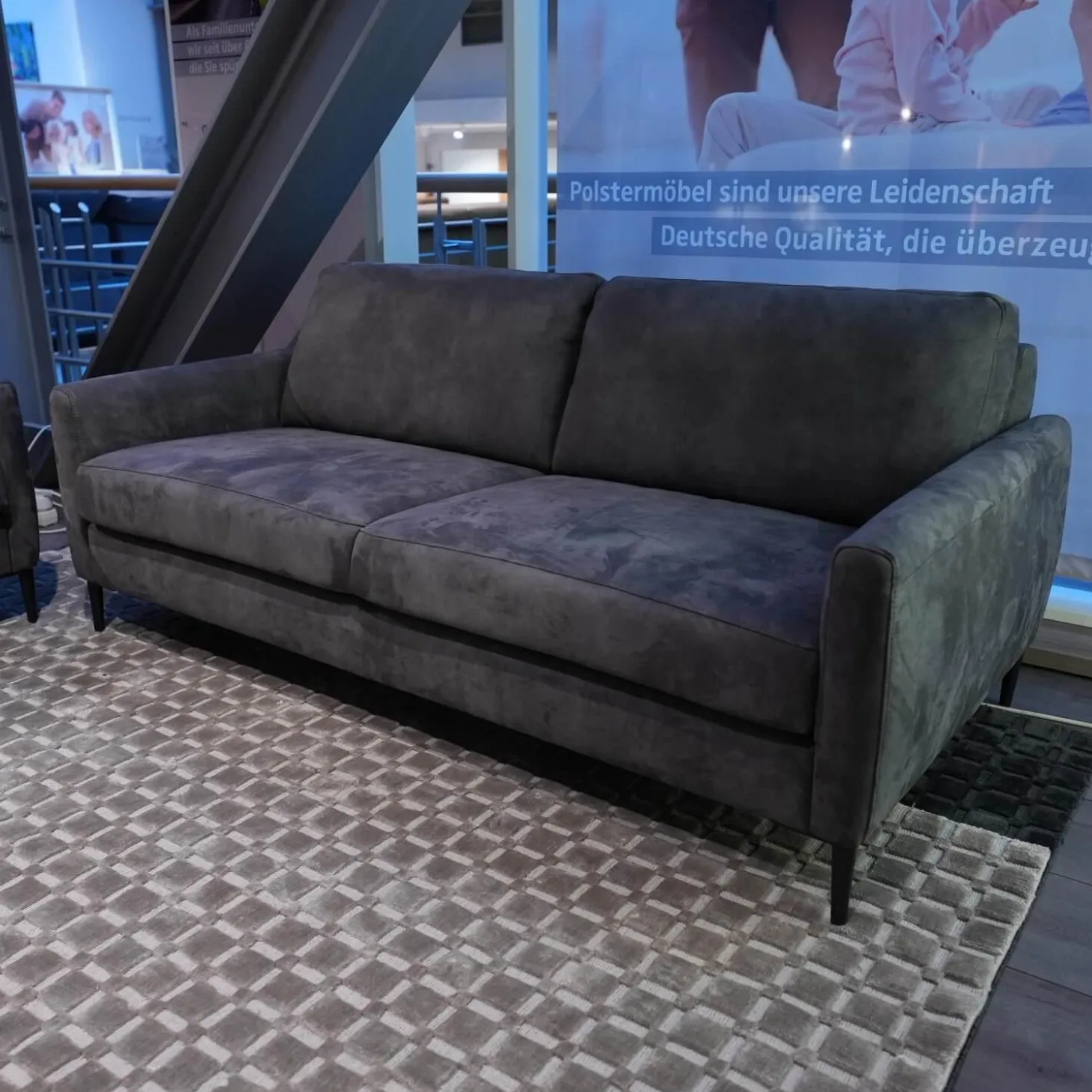 Polstergruppe 22850 Alexx Stoff V5295 Anthracite SK40 Grau Füße Metall Lackiert Schwarz Ohne Kopfstütze